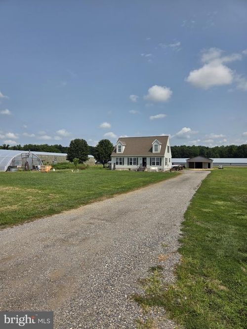 1143 Vernon Rd, HARRINGTON, DE, 19952-4730 | Card Image