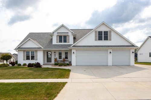 N9270 Laura Street, HARRISON, WI, 54915 | Card Image