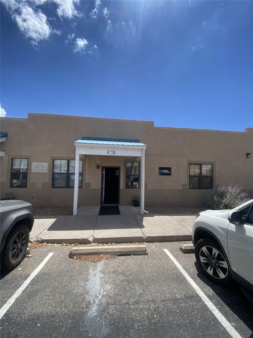 c3-3600 Rodeo, Santa Fe, NM, 87507 | Card Image