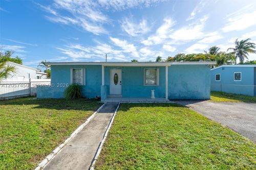 1207 Chateau Park Dr, Fort Lauderdale, FL, 33311-5946 | Card Image