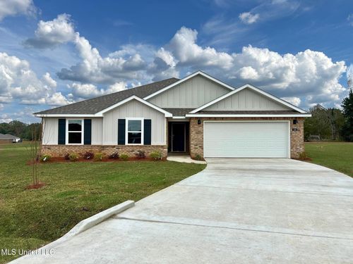 122 Dewberry Drive, Lucedale, MS, 39452 | Card Image