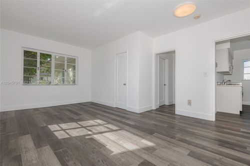 20-8340 Crespi Blvd, Miami Beach, FL, 33141-1322 | Card Image