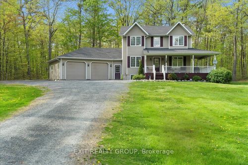 44 Centre Rd, Madoc, ON, K0K2K0 | Card Image