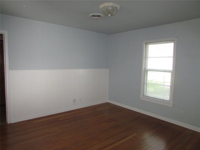 3rd bedroom with ensuite bathroom | Image 15