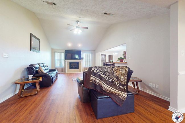 115 Barkman Creek Trace Rd, House other with 3 bedrooms, 2 bathrooms and null parking in Hooks TX | Image 7