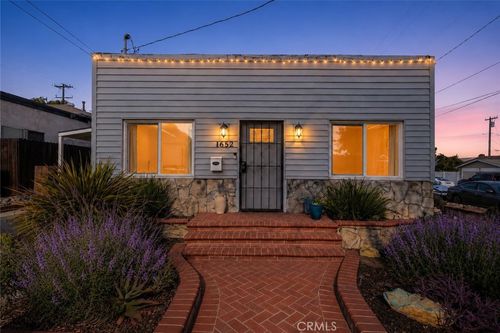 1652 Loma, Long Beach, CA, 90804 | Card Image