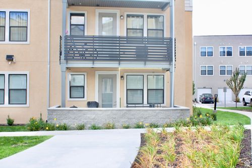 m101-8355 S Sky Mirror Ln, Midvale, UT, 84047-7865 | Card Image