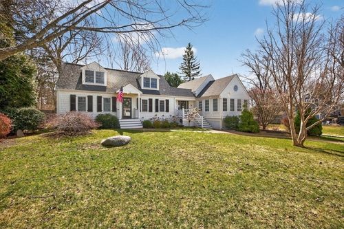 12 Tupelo Rd, Cohasset, MA, 02025-1626 | Card Image