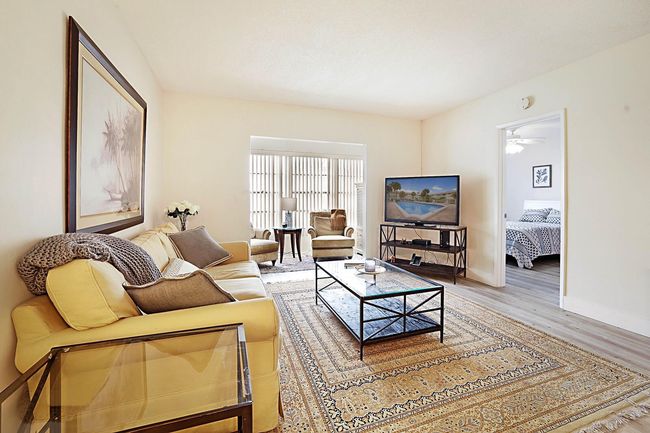 APT-343 - 1951 Ne 39 Th St, Condo with 2 bedrooms, 2 bathrooms and null parking in Lighthouse Point FL | Image 11