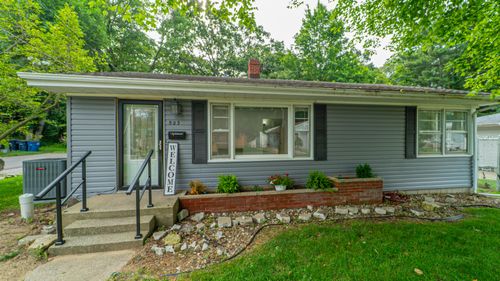 523 Grace St, Michigan City, IN, 46360-4905 | Card Image