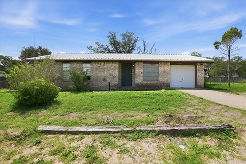 1307 Amy St, George West, TX, 78022-3451 | Card Image