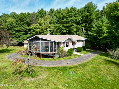 9 Pine Tree Lane, Hawley, PA, 18428 | Card Image