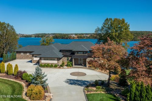 322 Okmulgee Cir, Loudon, TN, 37774-2144 | Card Image
