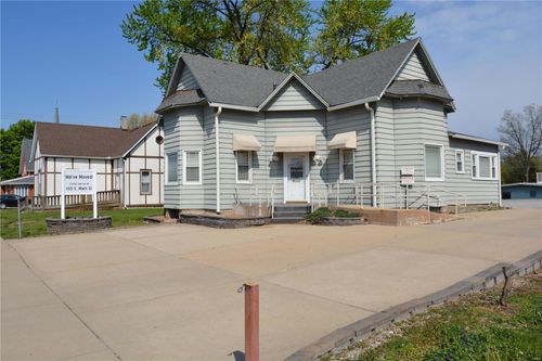 419 W Main St, Staunton, IL, 62088-1310 | Card Image