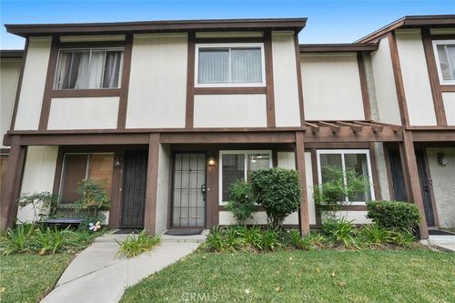 5-19024 Archwood Street, Reseda, CA, 91335 | Card Image