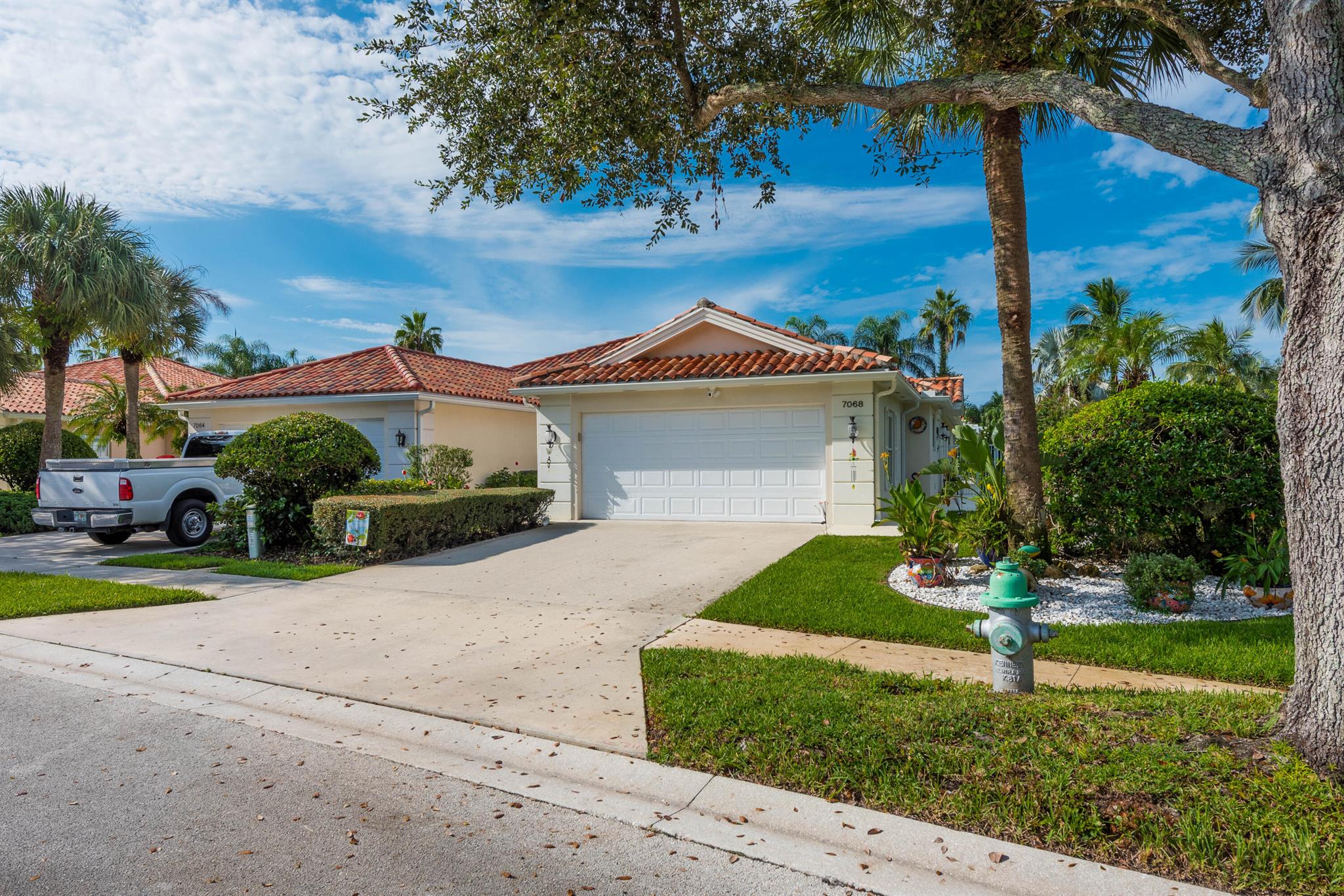 Gila Ln, West Palm Beach, FL 33411