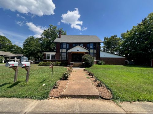 476 E Boswell St, Batesville, AR, 72501-5608 | Card Image