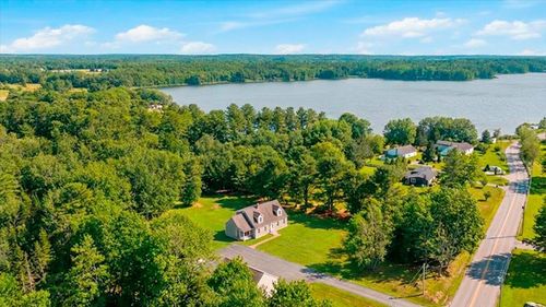 371 Maquoit Road, Brunswick, ME, 04011 | Card Image