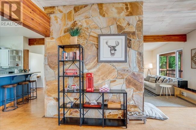 3450 Davidson Road, House other with 4 bedrooms, 5 bathrooms and 6 parking in Ainsworth BC | Image 18