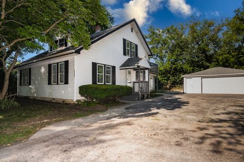 37902 N West St, Spring Grove, IL, 60081-9476 | Card Image