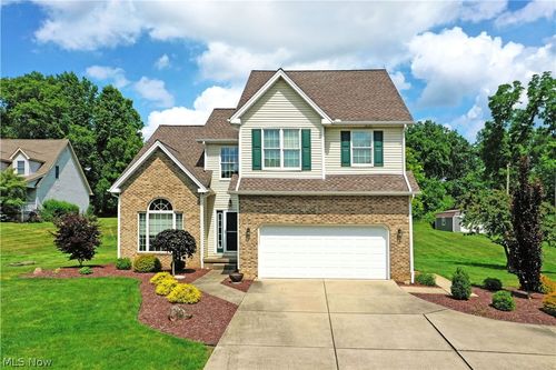 7581 Brookstone Pl, Poland, OH, 44514-2396 | Card Image