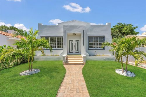 2357 Sw 11th Ter, Miami, FL, 33135-5008 | Card Image