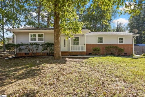 210 Pinonwood Dr, Simpsonville, SC, 29680-3612 | Card Image