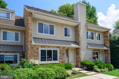 416 Cannon Ct, CHESTERBROOK, PA, 19087-5545 | Card Image