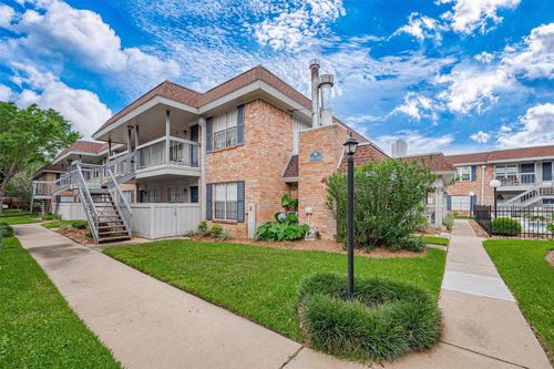 apt-94-2350 Bering Dr, Houston, TX, 77057-4732 | Card Image