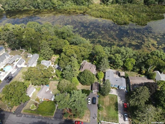 14 Private Rd, House other with 2 bedrooms, 2 bathrooms and null parking in Yaphank NY | Image 18
