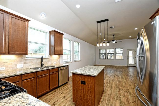 2213 Lookout Range Dr, House other with 4 bedrooms, 2 bathrooms and 2 parking in Leander TX | Image 7