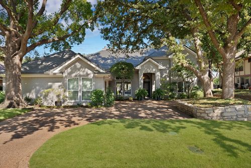 2907 Arbor Oaks Dr, Arlington, TX, 76006-2749 | Card Image