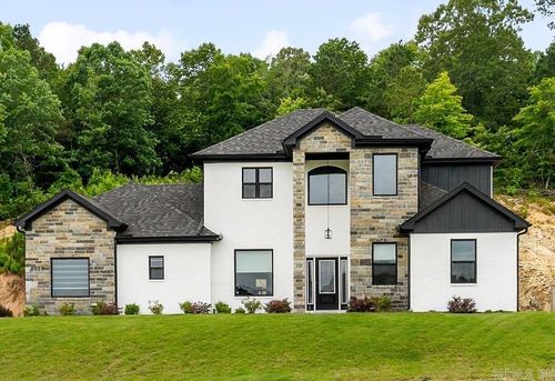 8937 Wingate Dr, Benton, AR, 72019-7615 | Card Image