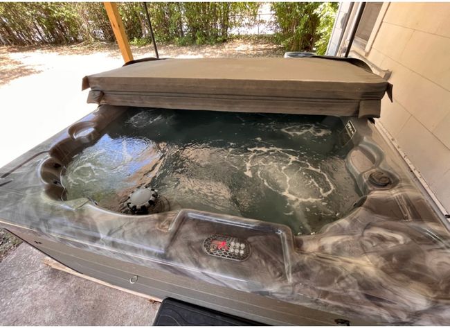 Details with a hot tub | Image 8