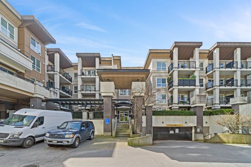 328-9655 King George Blvd, Surrey, BC, V3T0C7 | Card Image