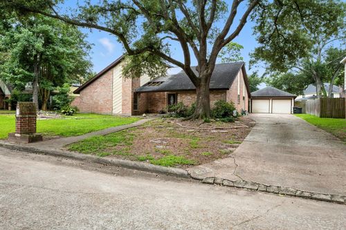 19715 Sweet Forest Ln, Humble, TX, 77346-2128 | Card Image