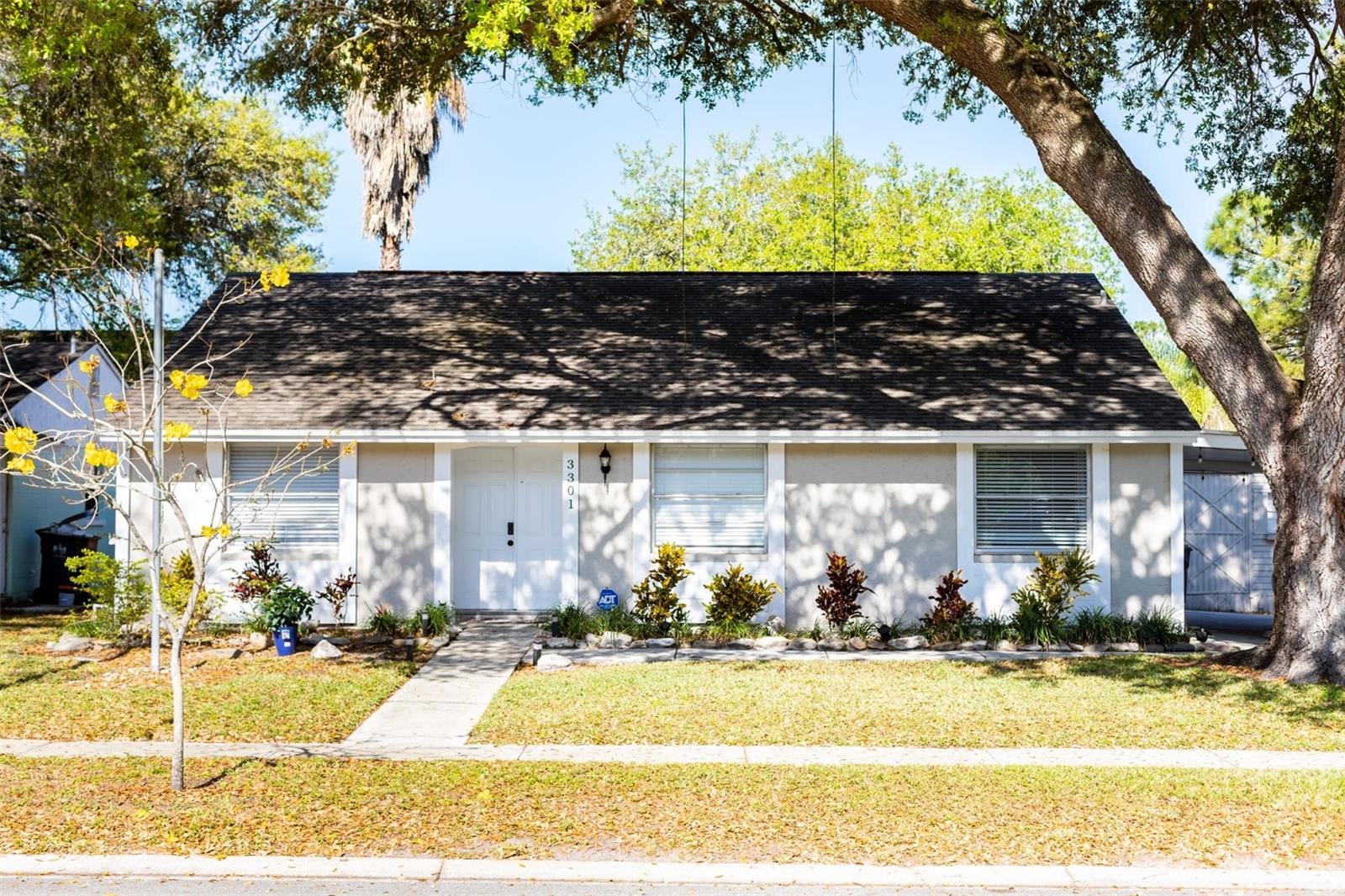 Russett Dr, Tampa, FL 33618