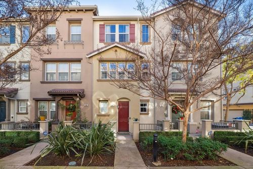 204 Sullivan Way, Hayward, CA, 94541-4384 | Card Image