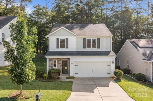2532 Blue Moss Dr, Dallas, NC, 28034-8347 | Card Image