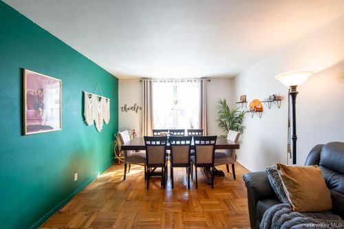 apt-c25-1304 Midland Ave, Yonkers, NY, 10704-1441 | Card Image