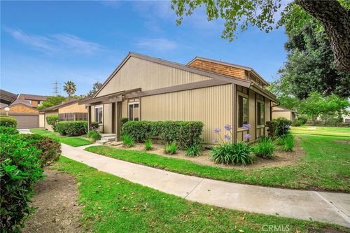 7141 Wren Ct, Ventura, CA, 93003-6281 | Card Image