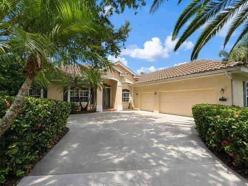 4625 Sweetmeadow Cir, SARASOTA, FL, 34238-4334 | Card Image