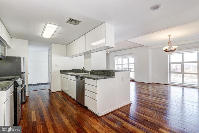 UNIT-308 - 250 President St, Condo with 2 bedrooms, 2 bathrooms and null parking in BALTIMORE MD | Image 8