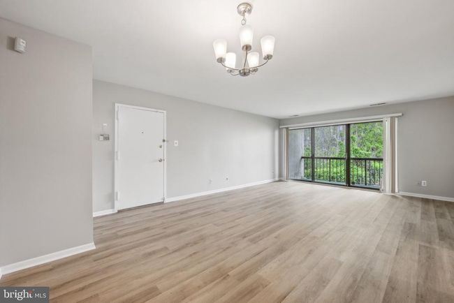 APT-203-3B - 10106 Campus Way S, Condo with 2 bedrooms, 2 bathrooms and null parking in UPPER MARLBORO MD | Image 6
