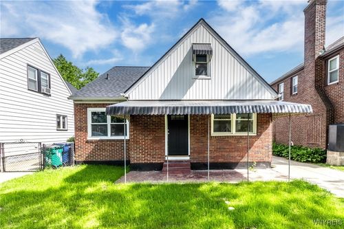 192 Culver Rd, Buffalo, NY, 14220-2245 | Card Image