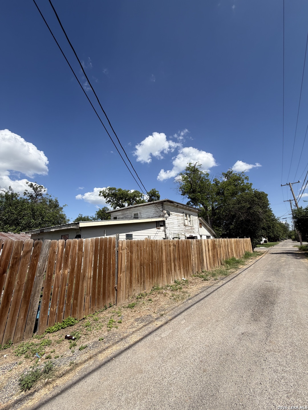 Residential in Uvalde 4