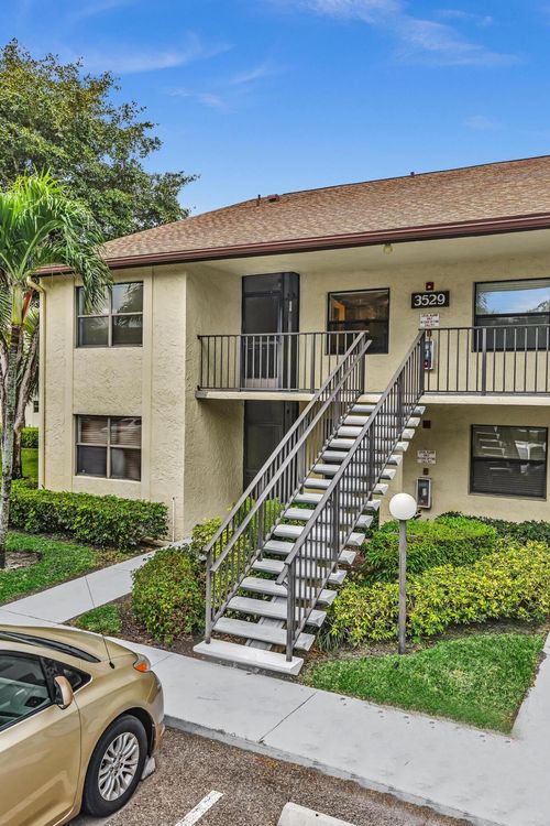 321-3529 Englewood Dr, Lake Worth, FL, 33467-8500 | Card Image