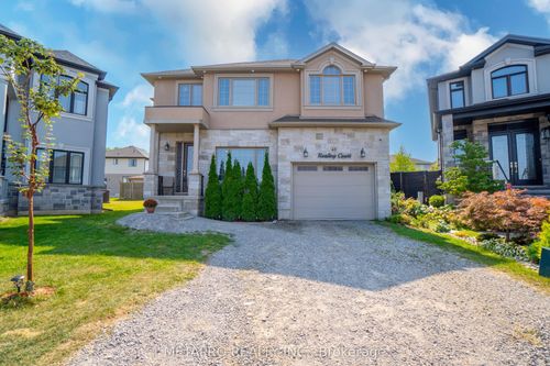 43 Riesling Crt, Hamilton, ON, L8G0B4 | Card Image