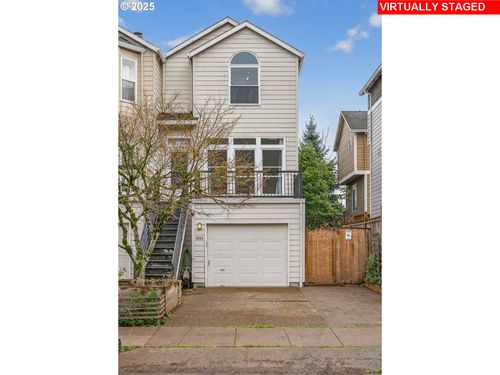 6624 S Virginia Ave, Portland, OR, 97239-3506 | Card Image