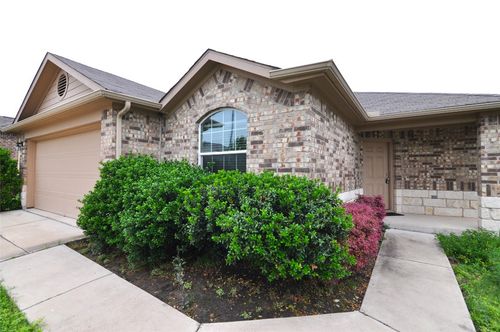 106 Leona River Trl, Hutto, TX, 78634-2007 | Card Image